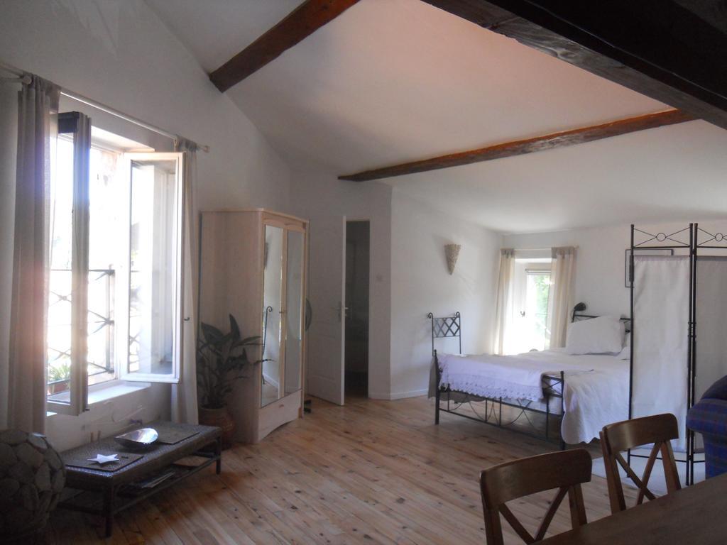 Chez Shona Hotel Lagrasse Room photo