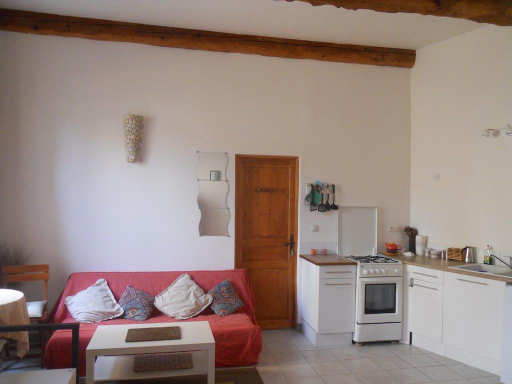 Chez Shona Hotel Lagrasse Room photo